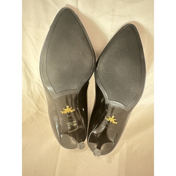 Auth Prada Black Patent Leather Heels Women’s Gorgeous Pumps Size 37.5-New - Picture 6 of 16